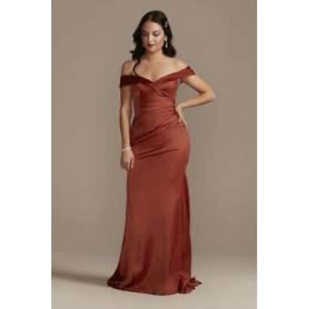 David's Bridal GALINA SIGNATURE Satin Off-the-Shoulder Mermaid Dress wedding
